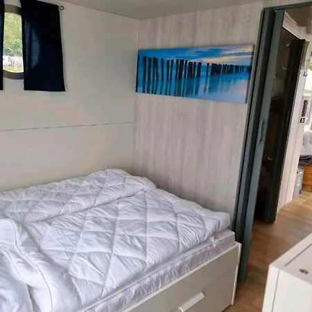 Hausboot Stehend Grey Pearl *